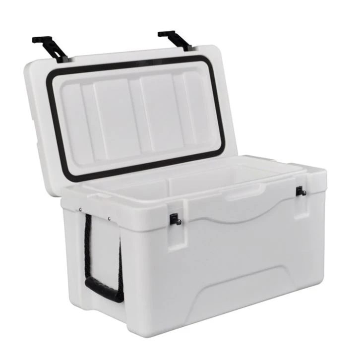 35 Quart Heave Duty Ice Chest